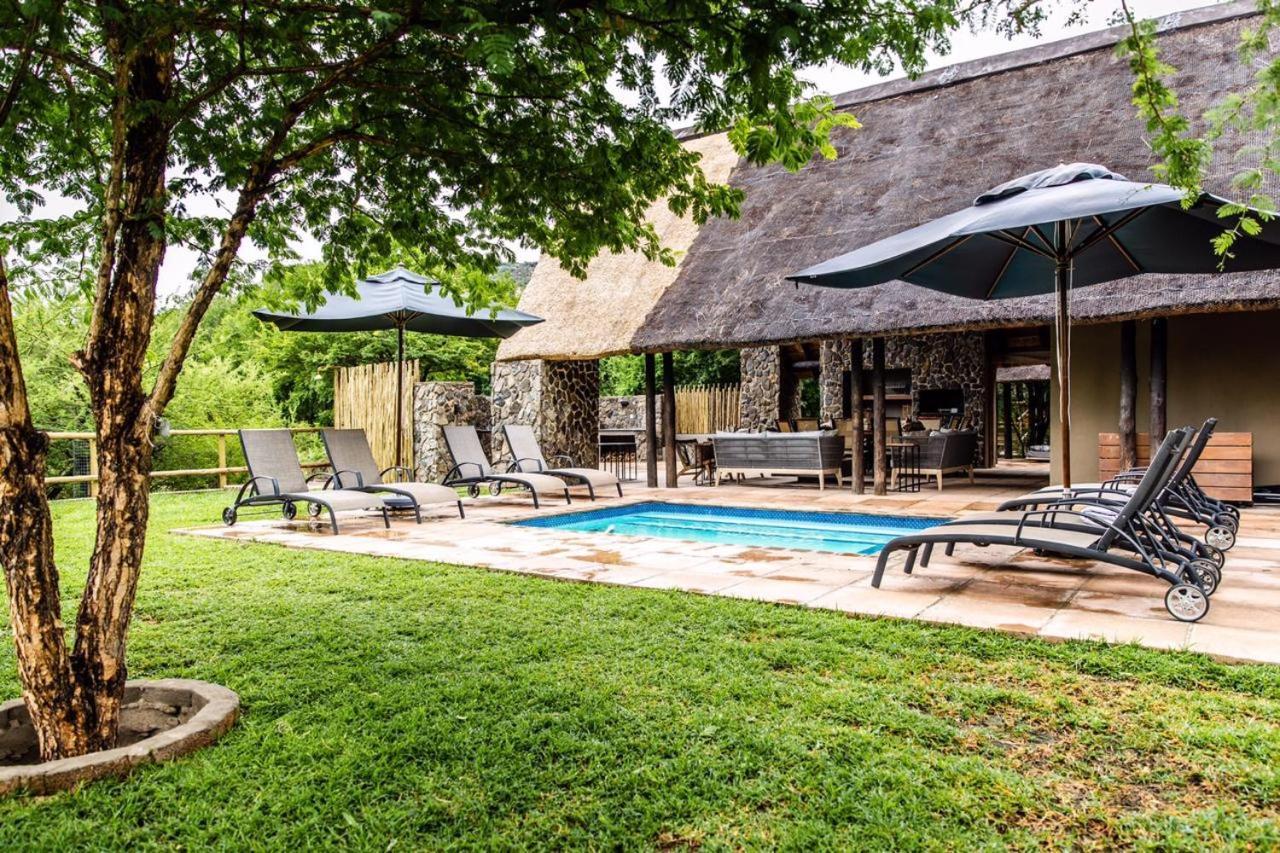 Ntamba Safari Lodge Matlhagame Екстериор снимка