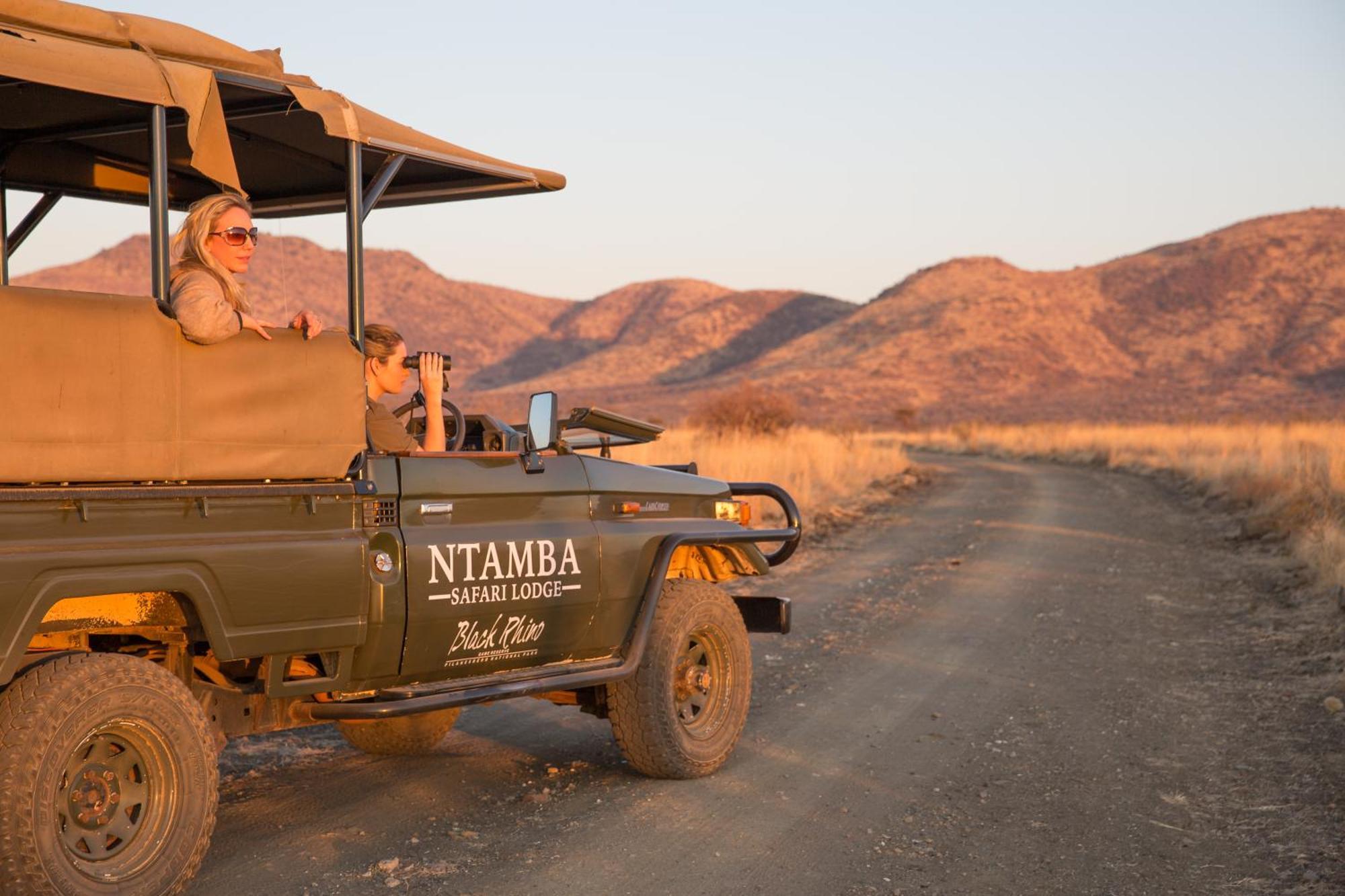 Ntamba Safari Lodge Matlhagame Екстериор снимка