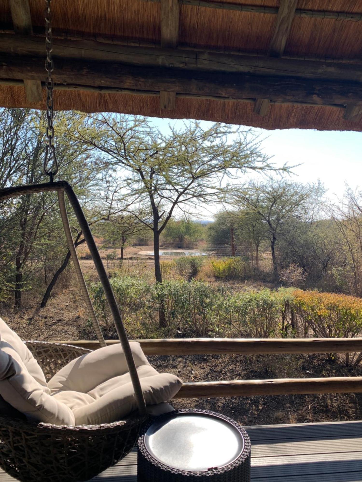 Ntamba Safari Lodge Matlhagame Екстериор снимка